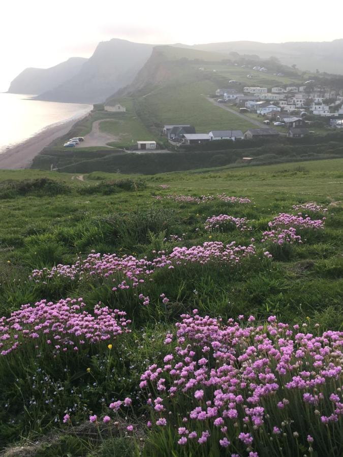Heatherbell Guest * West Bay